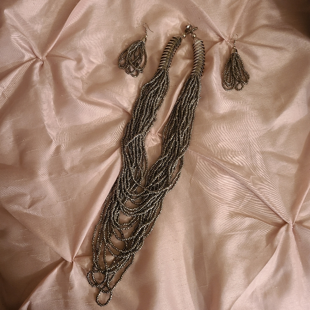 Costume earrings and necklace set-New